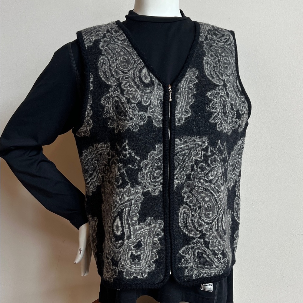 Studio Works Wool vest vintage paisley Studio Works Black and Gray